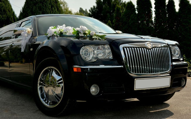 Аренда Лимузин Chrysler 300C на свадьбу Харьков