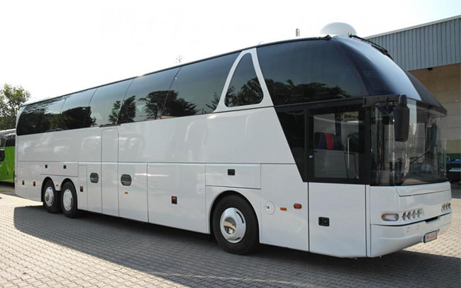 Автобус Neoplan Starliner